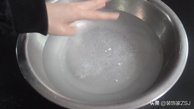 一周地板不沾灰实用拖地小妙招,怎样拖地地板才会干净又亮