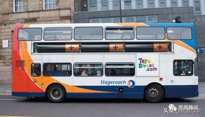 世界最有意思公交车,史上最狂野的公交车广告