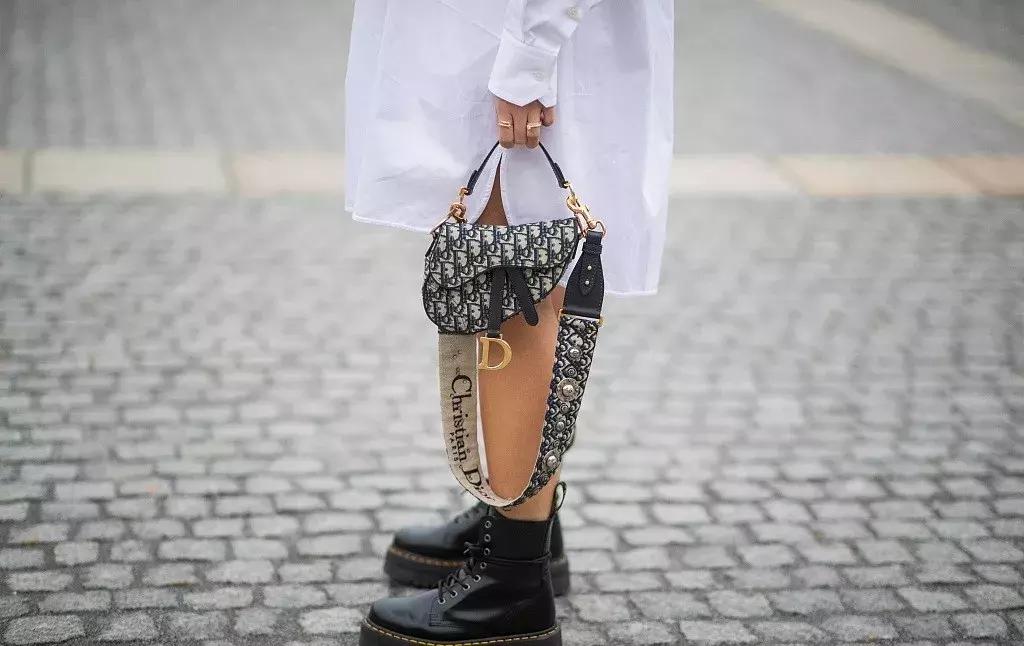 品牌包包1万多左右的推荐,最值得入手的十款大牌包包