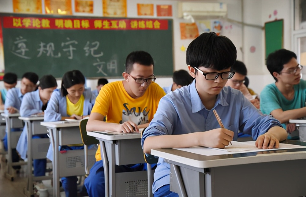 考试如何快速提高学习成绩,考试失利怎么调整学习方法