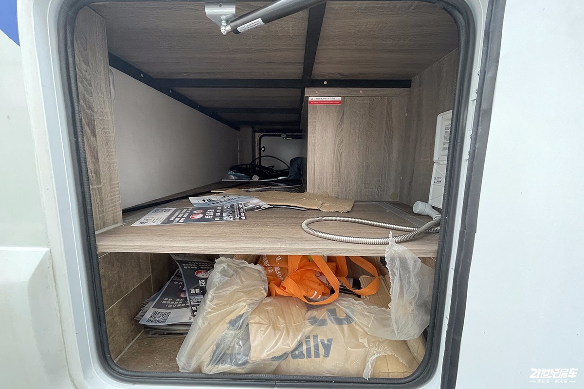 霍夫勒逸翔房车小额头,霍夫勒逸翔小顶房车