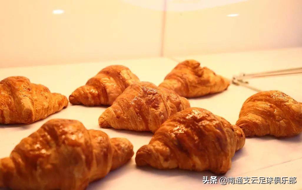 浼戦棽鍚х洏榫欏尯,浼戦棽鍚уソ鍘诲