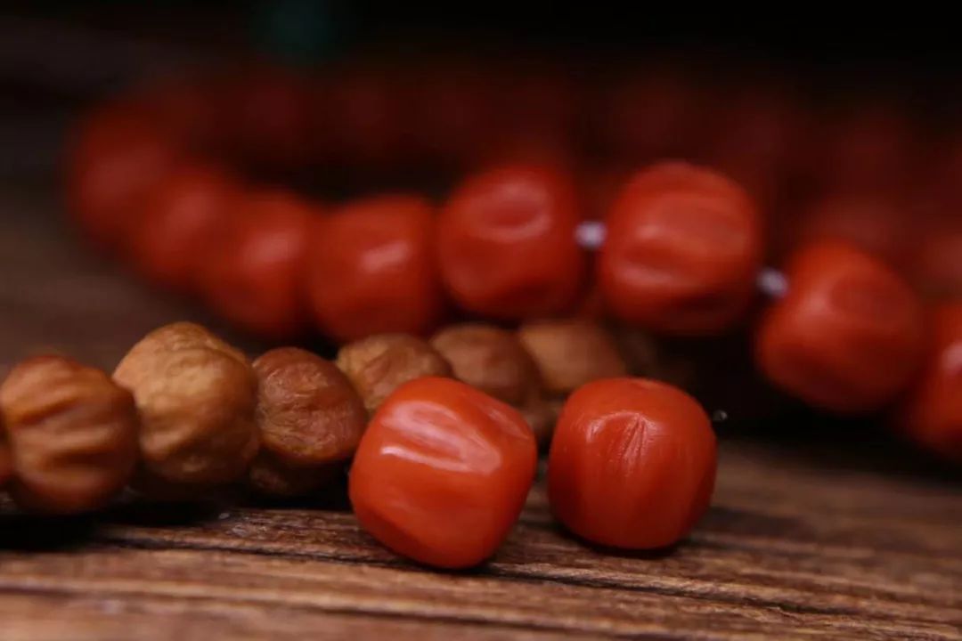 什么手串对自己的运气比较好,2024本命年带什么手串