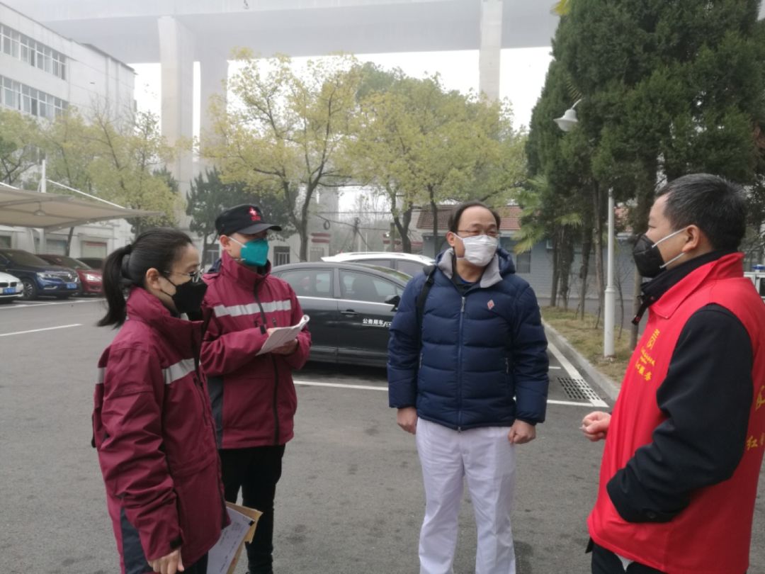 致战斗在防疫一线的战士们,战疫日记医护人员抗疫纪实