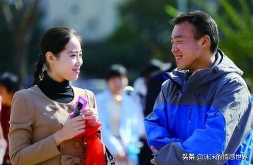 请相亲对象吃七块钱麻辣烫,相亲吃六百块钱火锅原视频