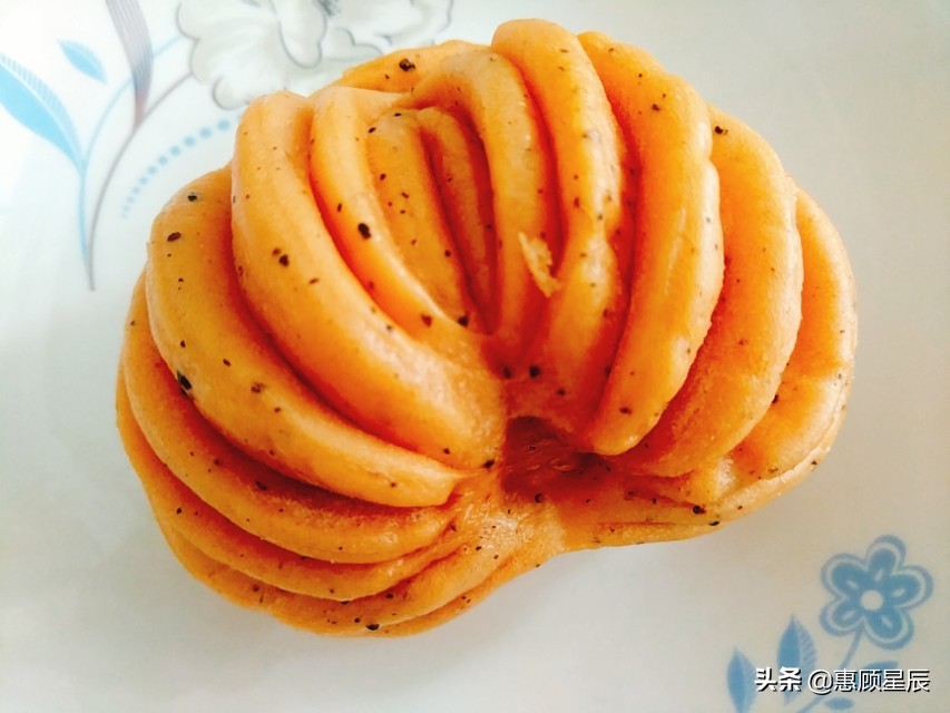 火龙果加鸡蛋加面粉做什么好吃,火龙果直接加面粉做好吃的