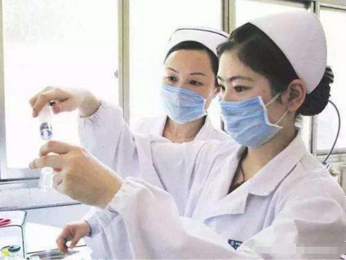 护士一个月工资7000以上,护士工资一般多少钱一个月