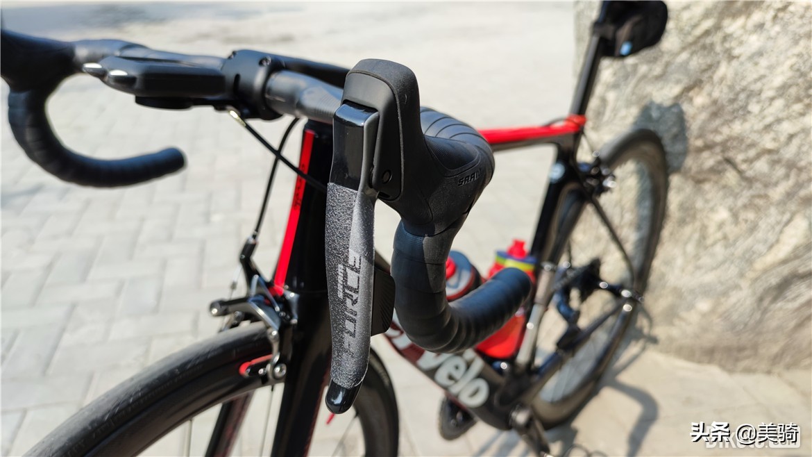 圈刹cervelos3,cervelos3公路车测评