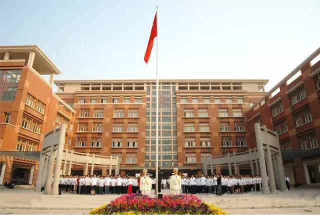 交大附中雁塔校区初中部招多少人,交大附中高中部招多少孩子