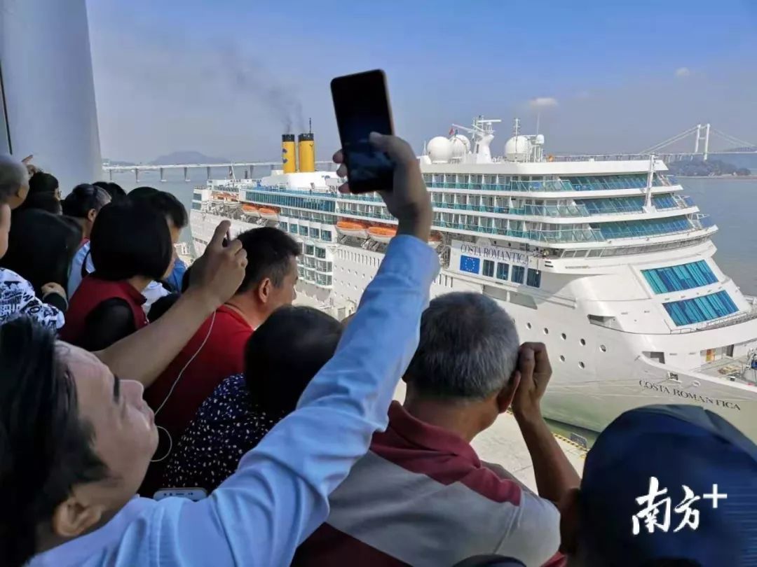 乘坐地铁到南沙港码头,广州地铁直达南沙湾