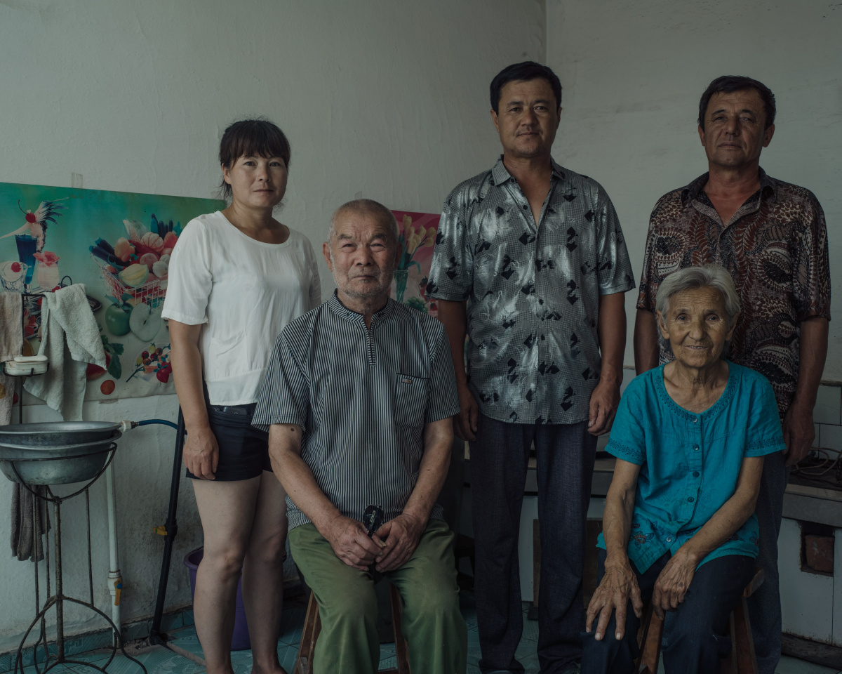 中俄跨国婚姻在俄生活视频 (中国和俄罗斯夫妻照)