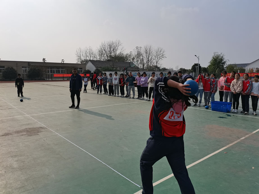 金安中心学校田径运动会比赛,金安区马头镇十字路初中运动会