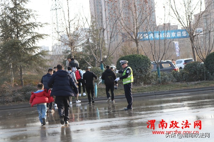 交警中队两会安保工作总结,高新交警大队交通安全