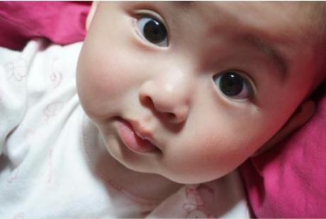 2岁宝宝夜间只睡8小时,2岁半宝宝晚上不睡三招解决