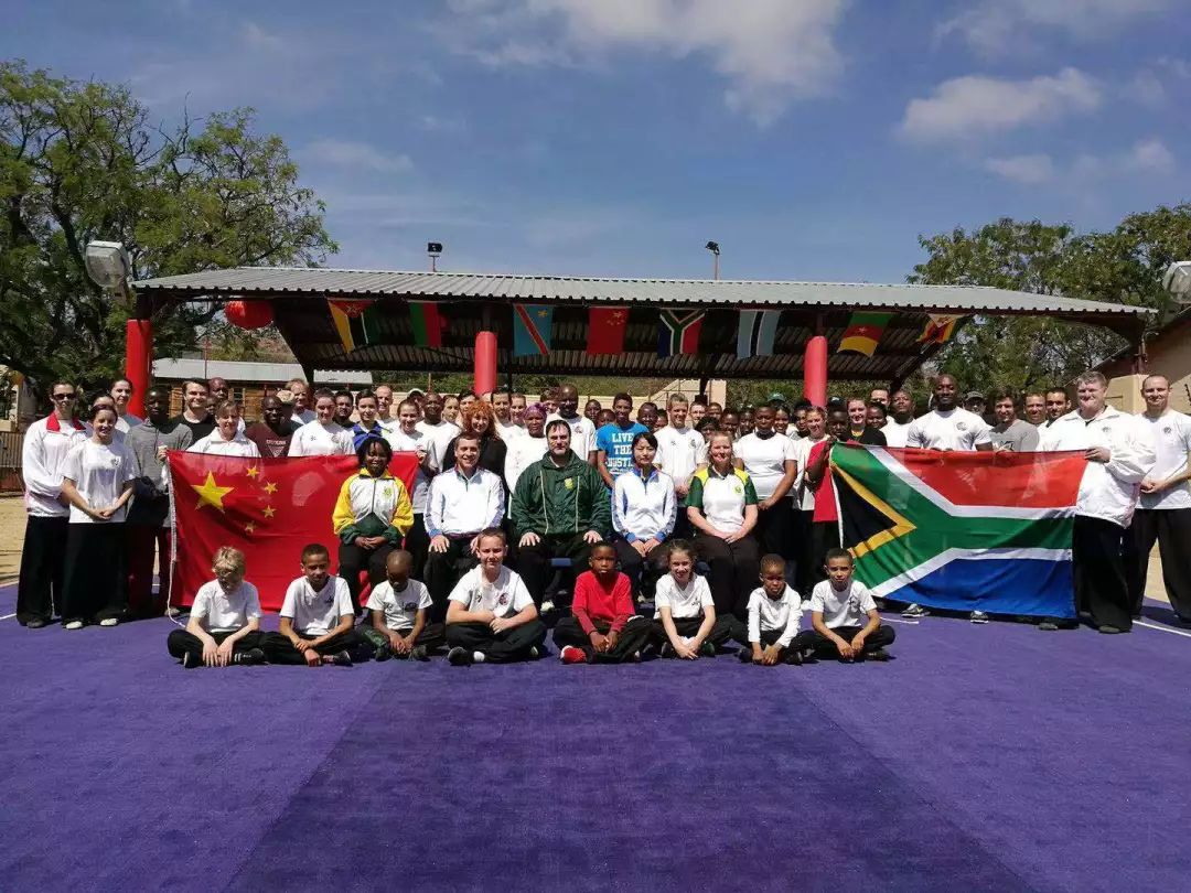 打拳体育老师,打拳的体育老师