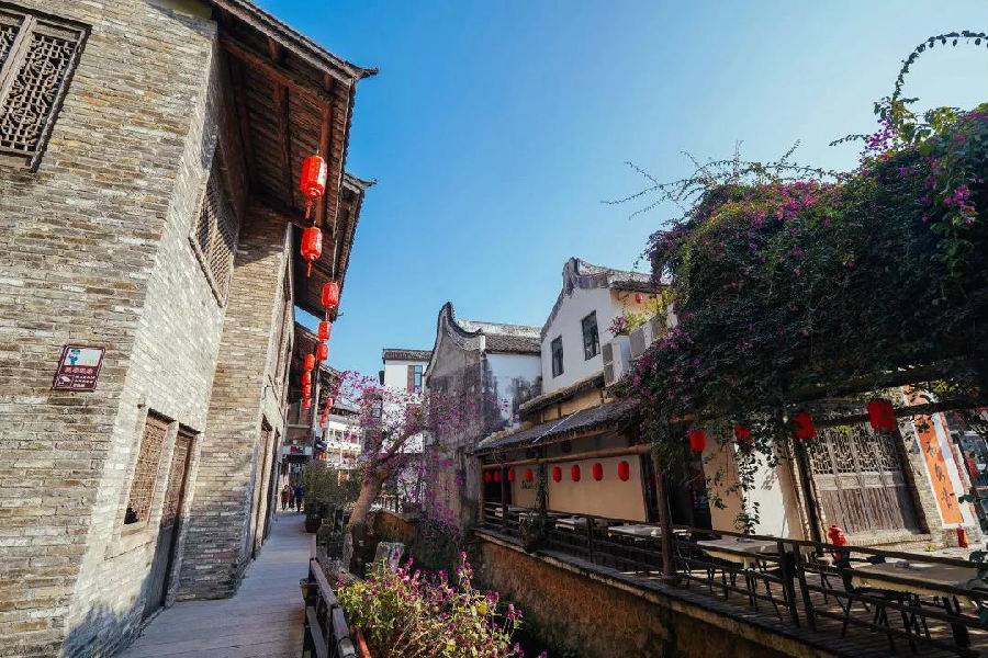 深圳甘坑客家小镇旅游攻略,深圳甘坑客家小镇奇幻夜