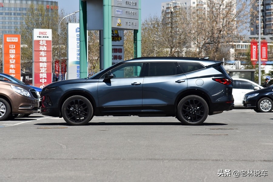 雪佛兰开拓者顶配四驱与次顶配,雪佛兰开拓者两驱低配深度测评