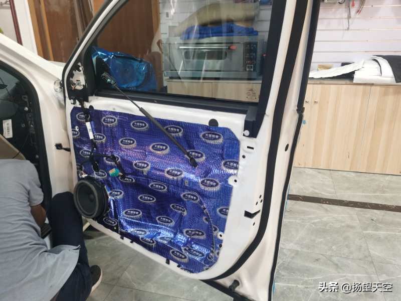 福睿斯内饰异味怎么处理,福睿斯冬季冷车时暖风异味