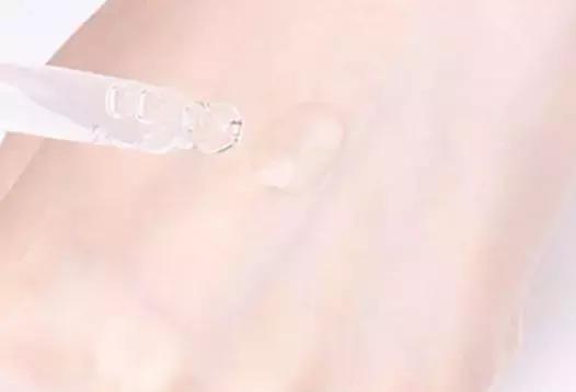 8款最好用护肤品推荐,价格亲民又特别好用的精华