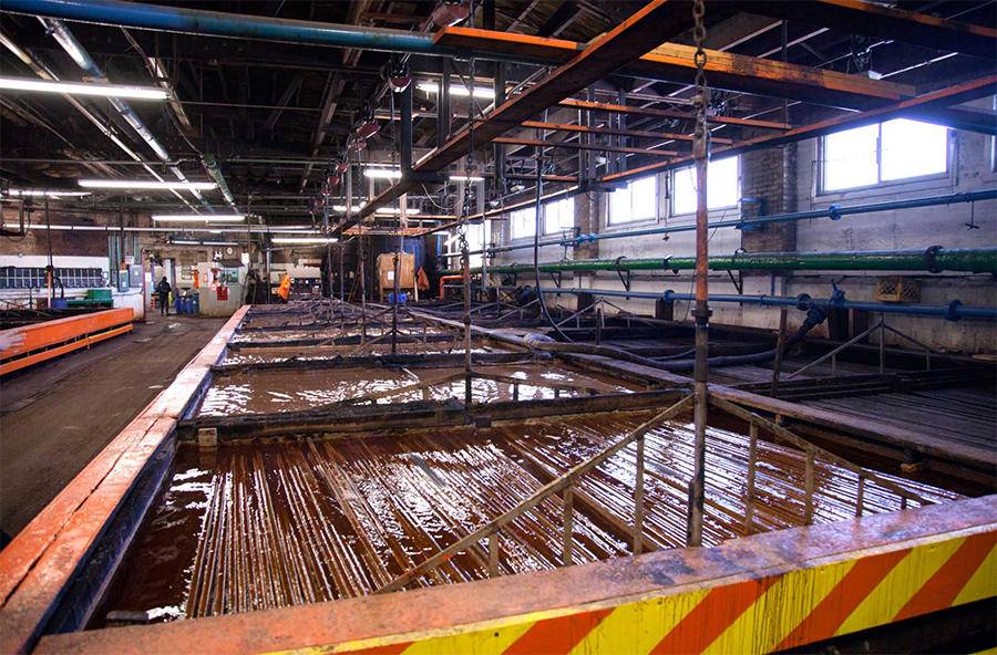 皮鞋亮面和雾面的区别,皮鞋松了有什么办法解决