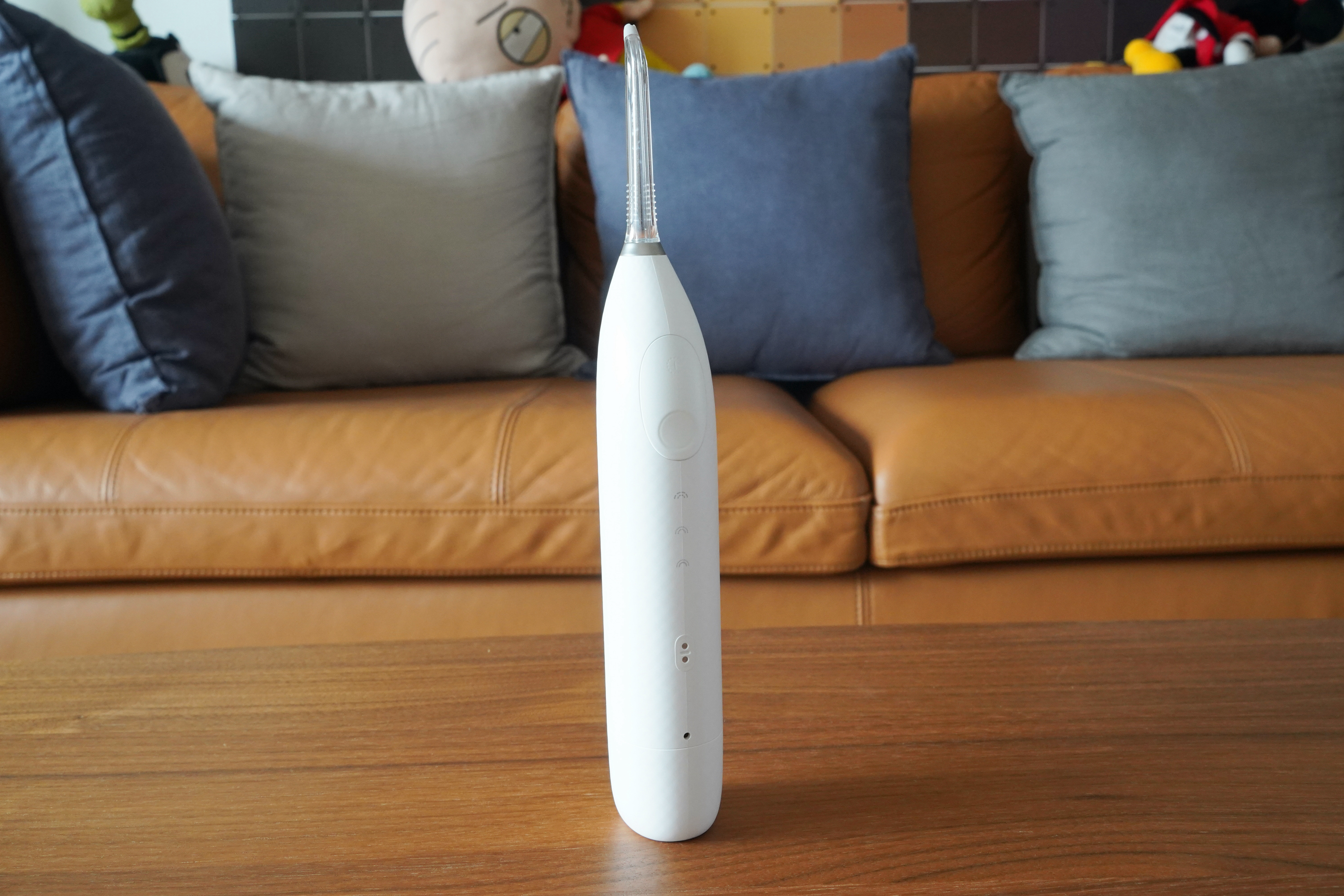 有了电动牙刷还要买便携冲牙器？洁碧、飞利浦，Oclean对比