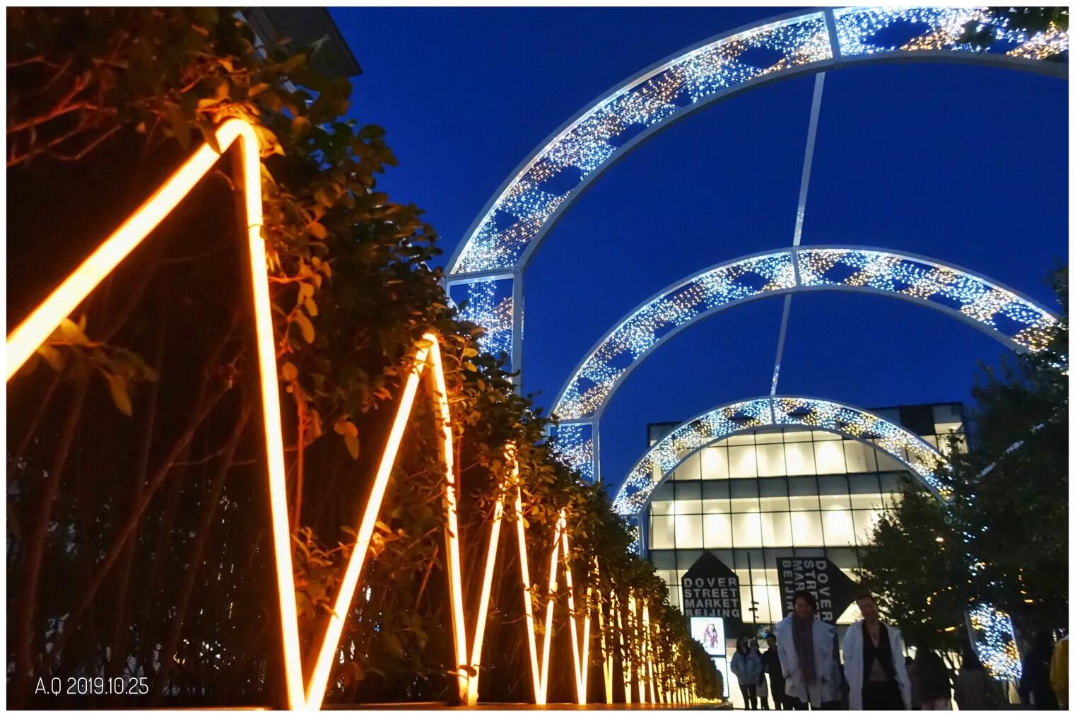 夜色来临杜牧的诗,夜色来临灯光闪烁