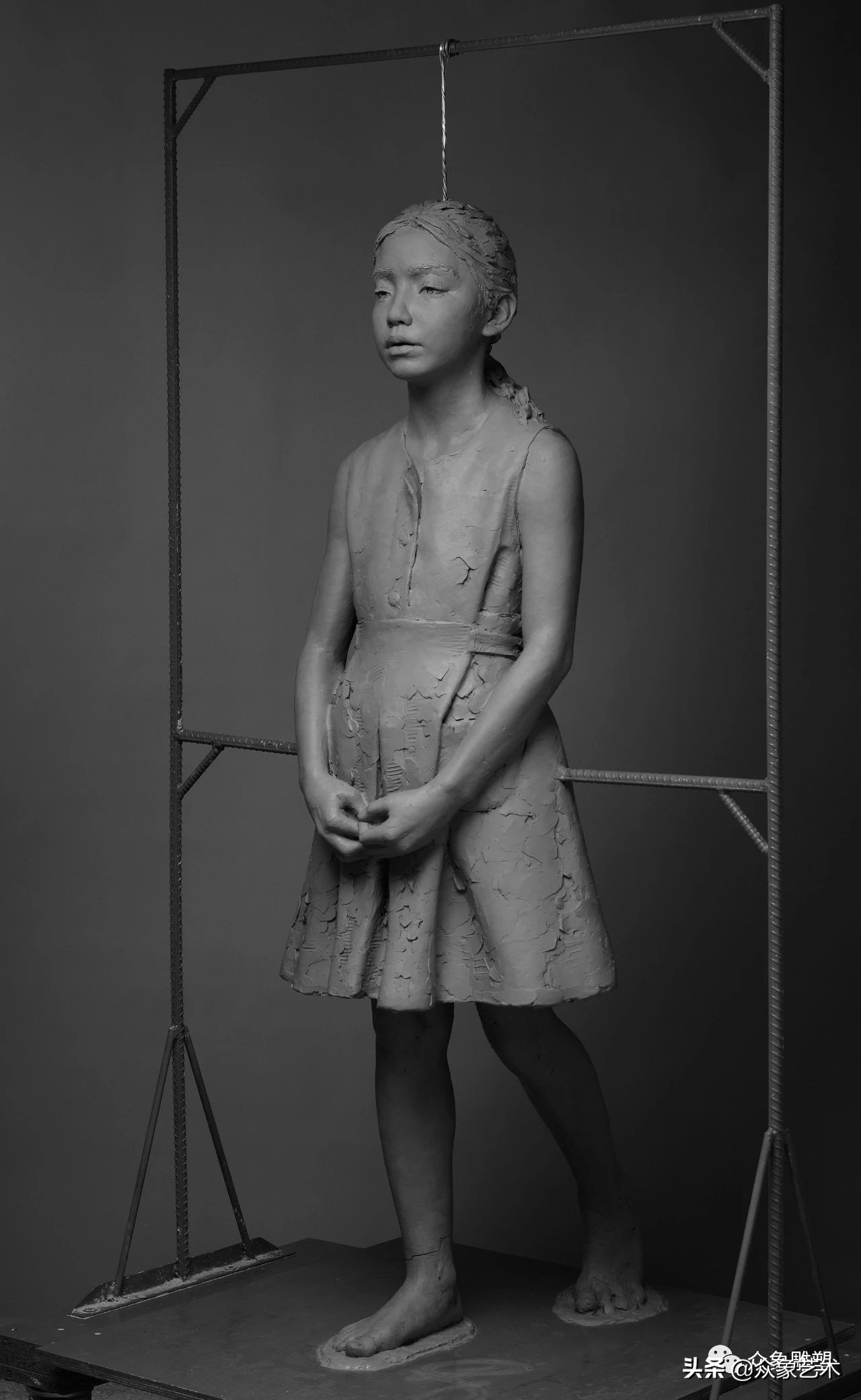 BayasgalanBatmagnai|捕捉“悲伤和失落”