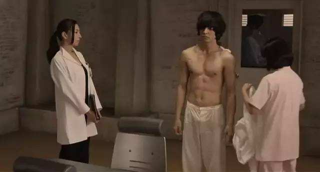 结局赤裸裸的讽刺,这部日本片,值得5星推荐一下