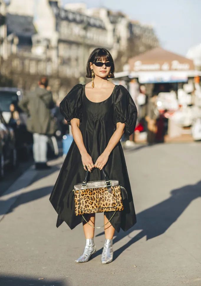 矮个子穿娃娃裙,穿娃娃裙适合扎的发型