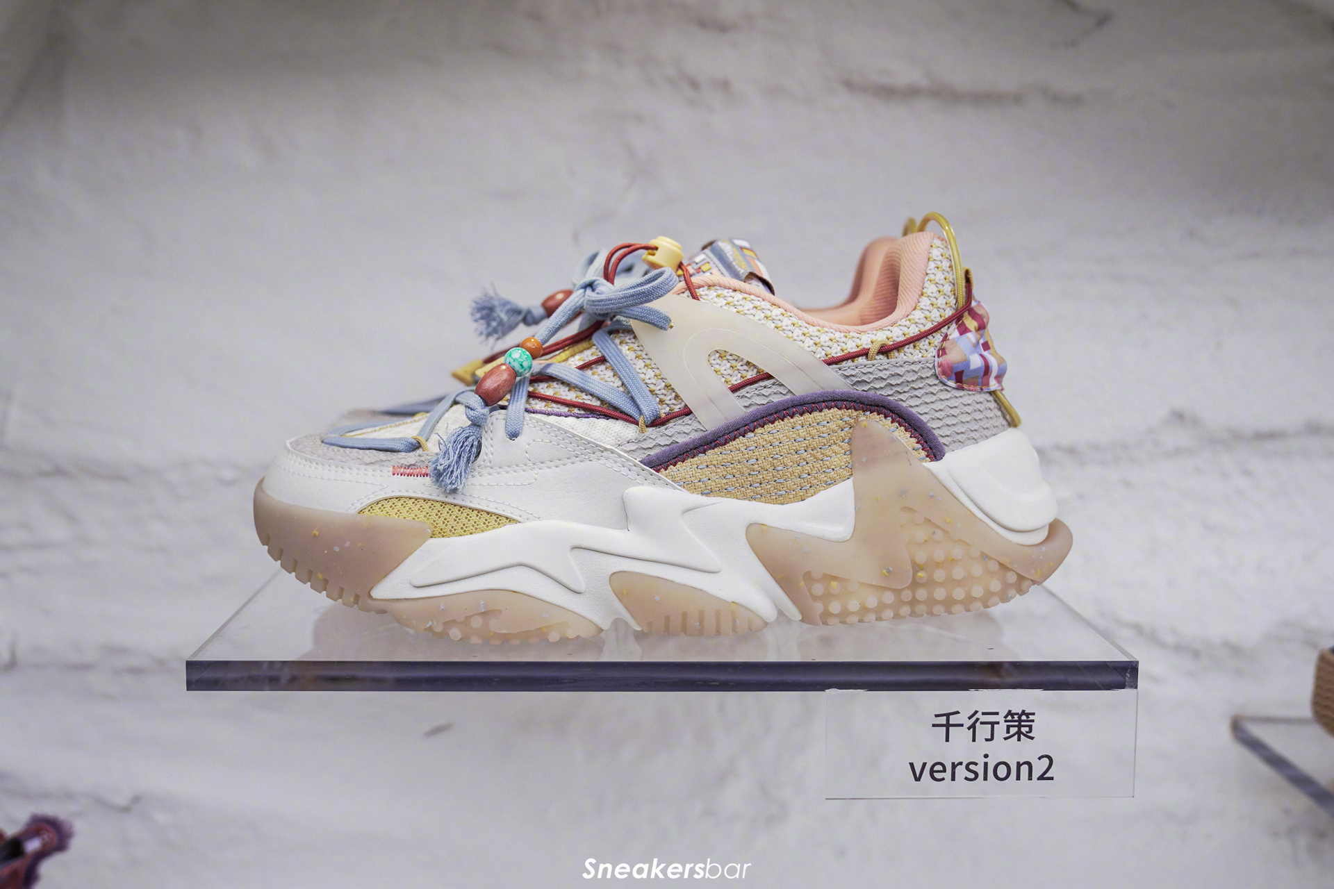 李宁鞋子时装周秀款,李宁走秀款鞋女鞋板鞋