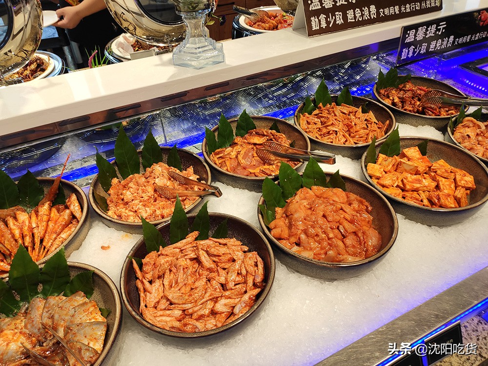 人山人海自助餐,人山人海自助烤肉甲鱼