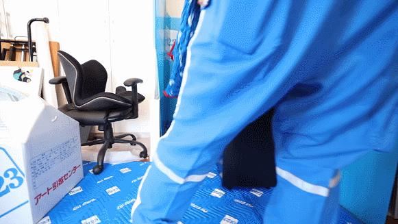 “变态”到极致的日本人,连搬家都不放过,网友拍下全过程!