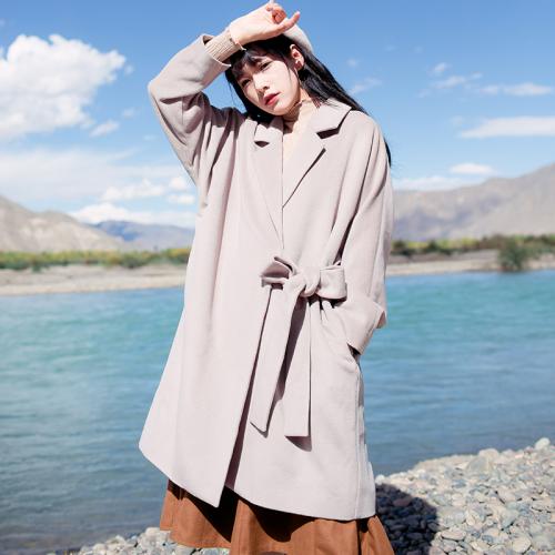 女士大衣腰带蝴蝶结系法,女士风衣腰带蝴蝶结打法视频