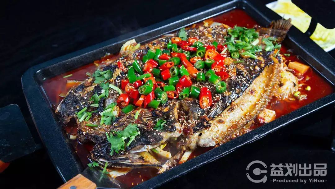 原汁原味炭火烤肉,炭火烤鱼味道最好