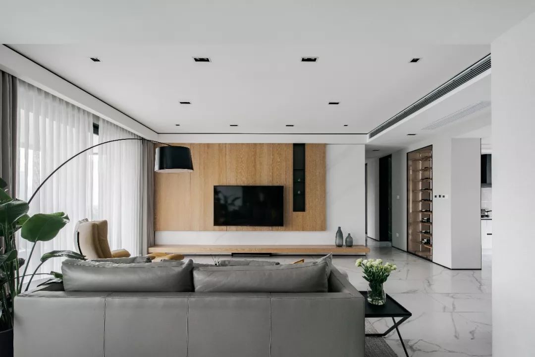 木饰面的背景墙温润的质感,木饰面做背景墙环保耐用吗