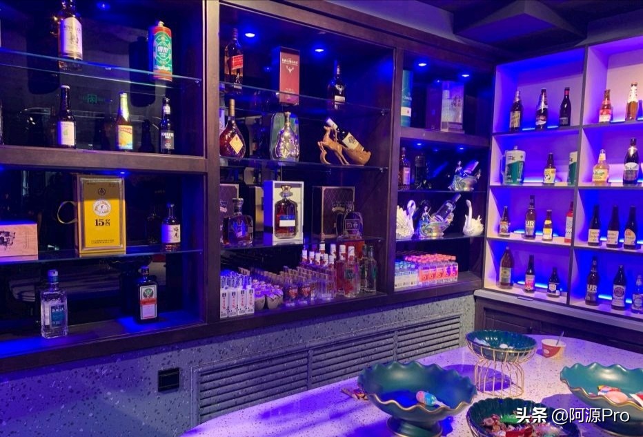 哈尔滨有上百家串店，凭什么他家天天排队，好像吃串不要钱似的！