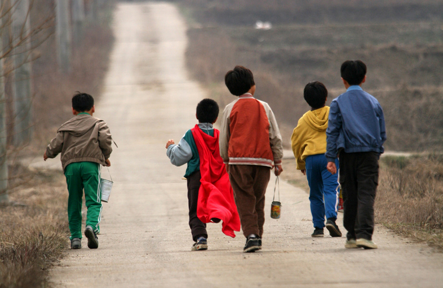 韩国最新烧脑反转电影,韩国高分悬疑电影推荐榜