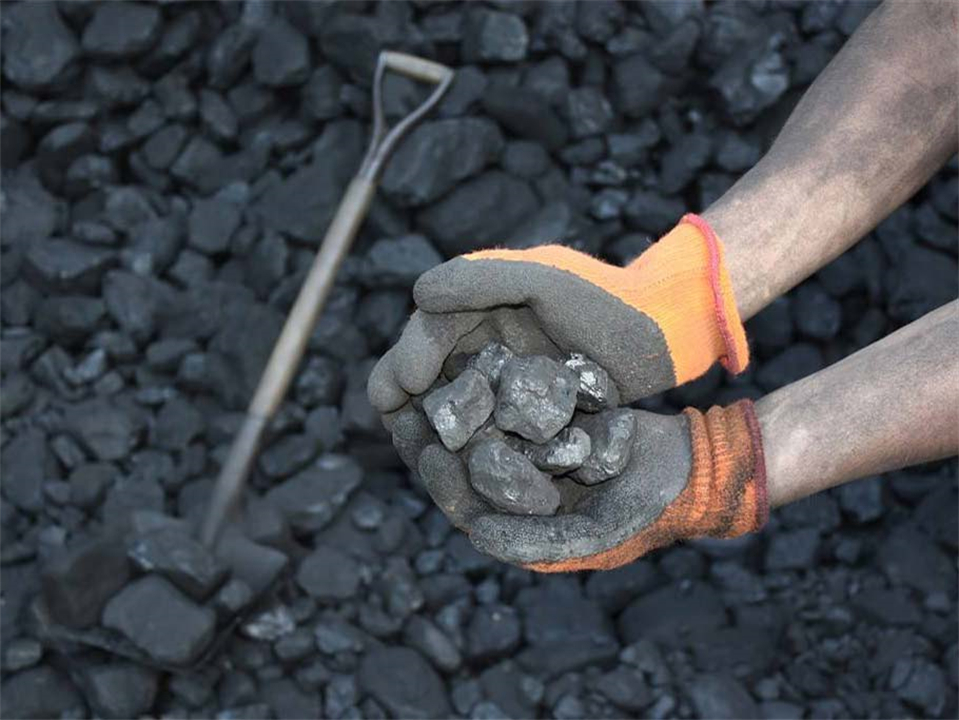 刚挖出来的煤为什么要用水洗,明明是水洗的煤为什么不能加水