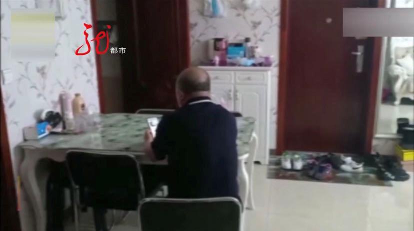 网络赌石靠谱吗,揭秘赌石中的骗局