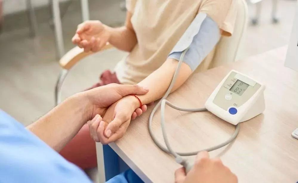 怎么向医院推销血压仪,如何给店里推销血压计