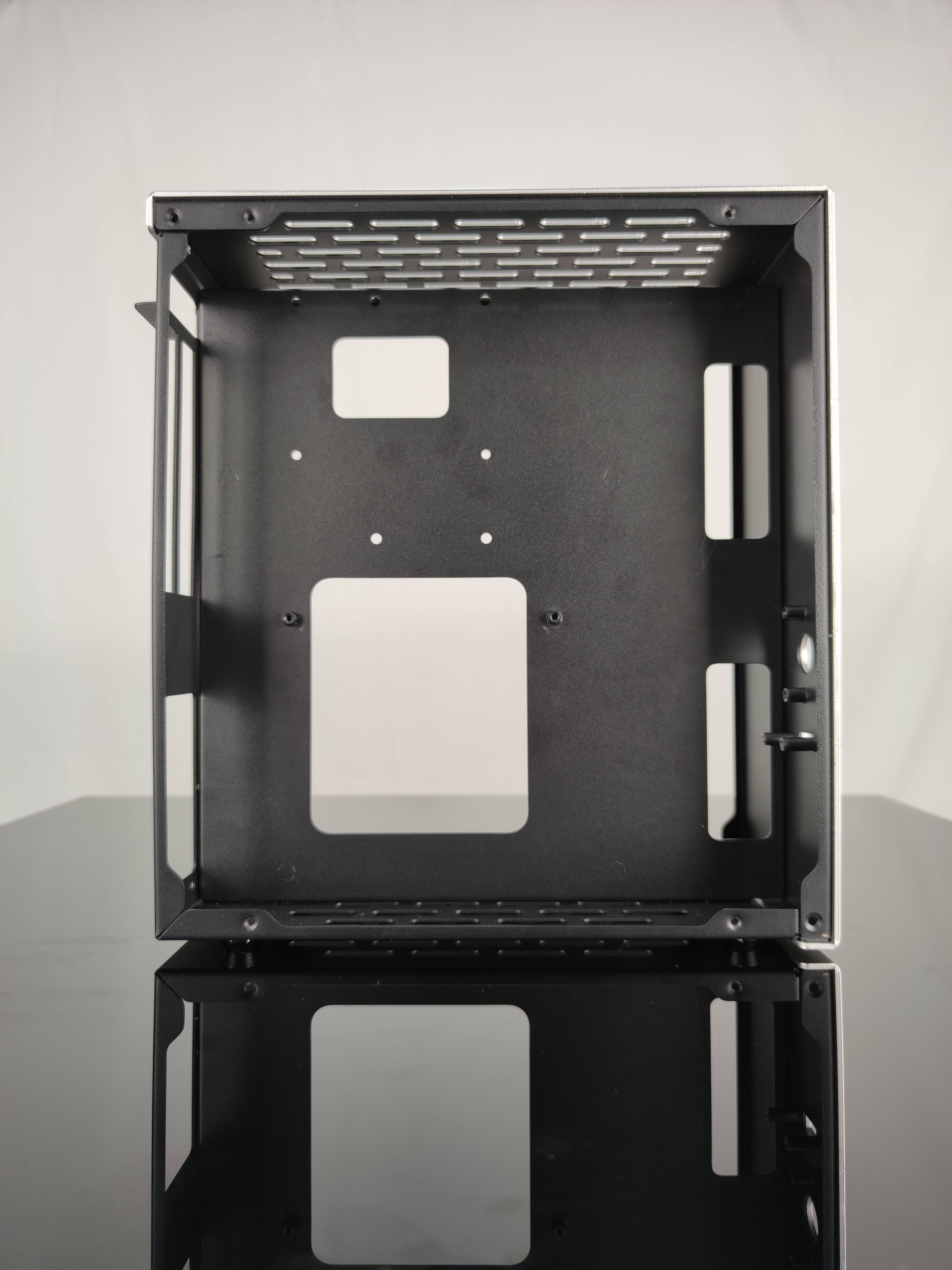 动力火车风大师机箱组装详细教程,动力火车雷霆机箱硬盘安装