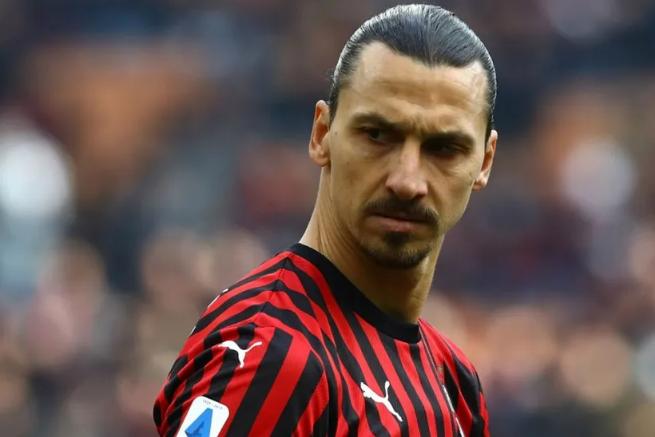 世界上排名前十的足球运动员,足球运动员职业生涯进球排名