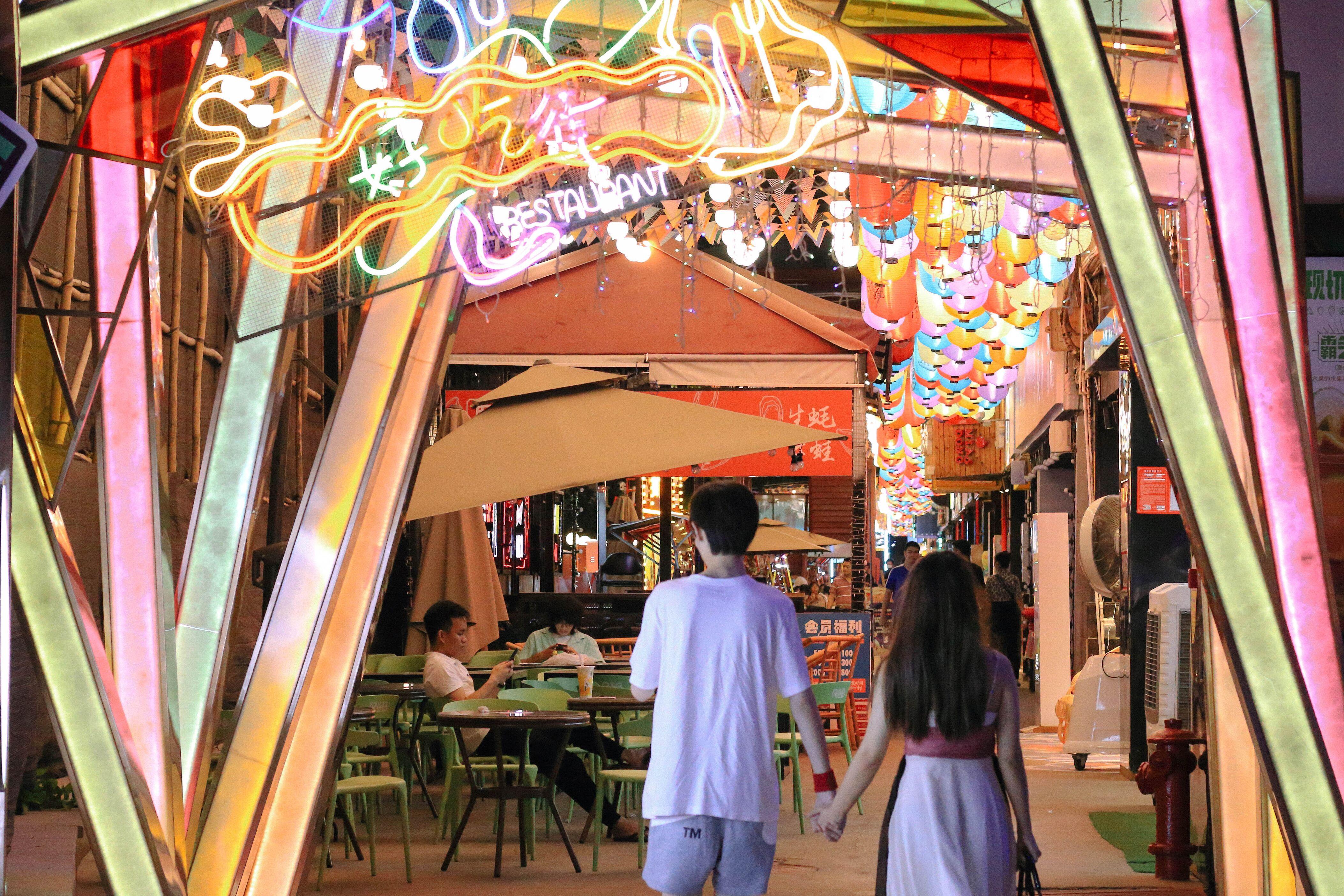 摊主招募ing!0元做摊主,超低成本创业,上邦夜市等的就是你