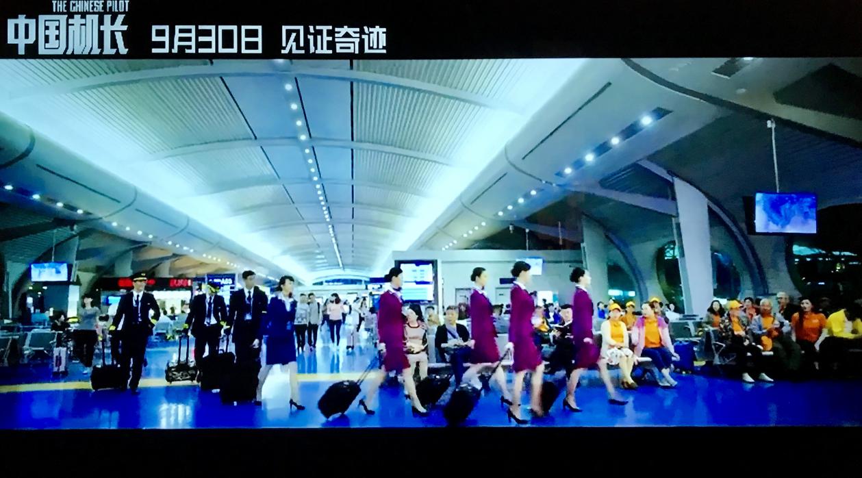 lg超薄oled电视评测,外观设计非常绚丽又亮眼