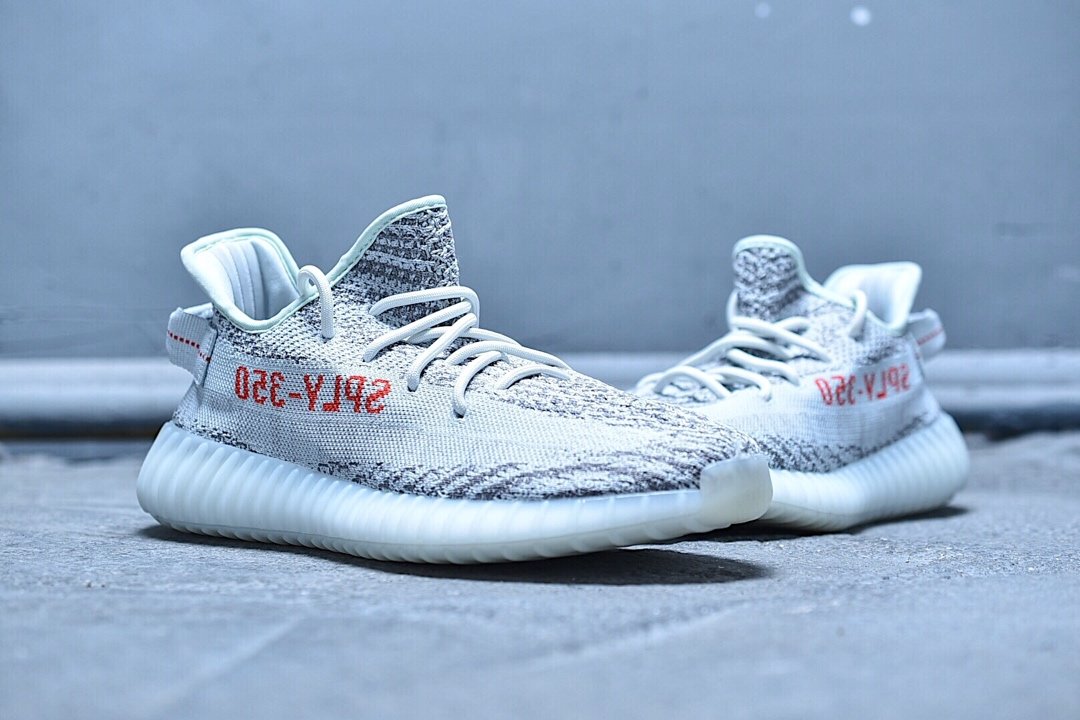 阿迪达斯椰子350新款发售,阿迪达斯新款椰子鞋350v2