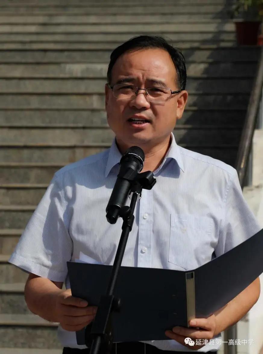 滑县郑州大学专车接新生,郑州大学专车