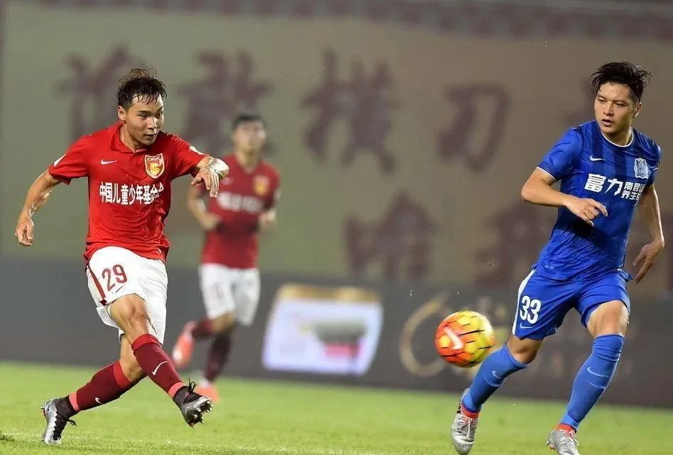 汪嵩再掀足坛波澜,小将汪嵩连续22个赛季进球