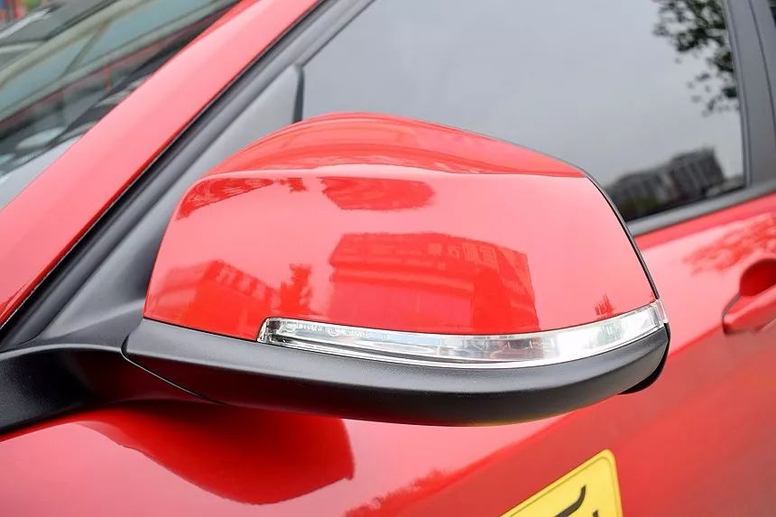 车手宝马,2015款宝马120i领先型