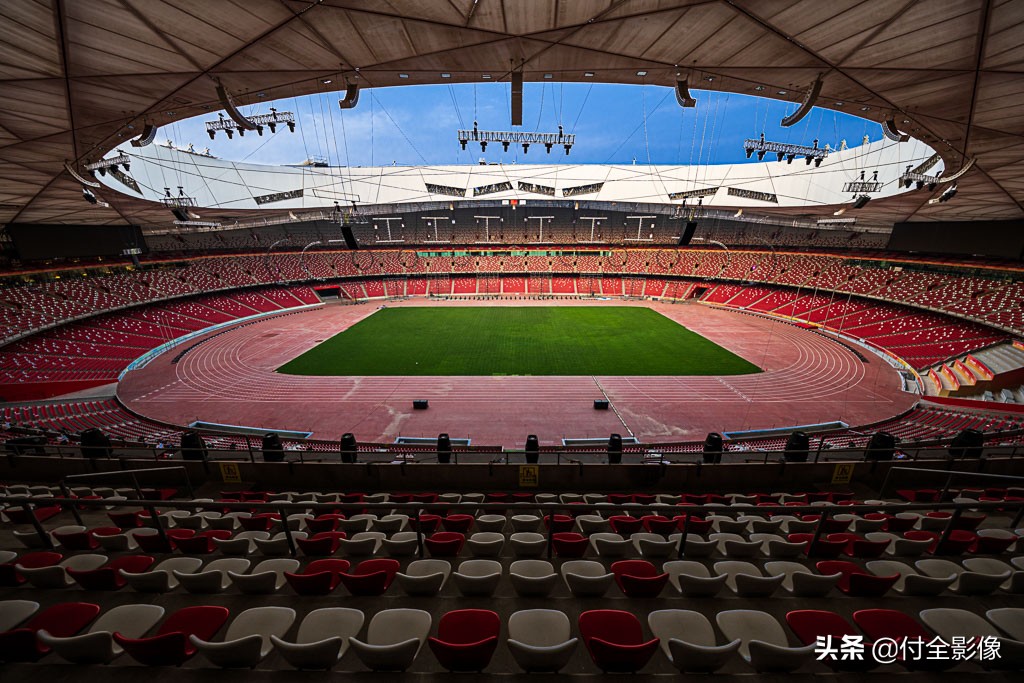 鸟巢沸腾瞬间,鸟巢合唱爱如潮水