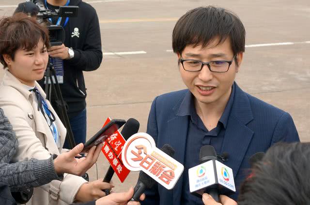 展科技创新“智”造国内20家媒体齐聚新会开展媒体采风活动